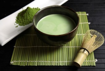 Tea Facts – Why the Shape of the Japanese Tea Bowl Is So Important